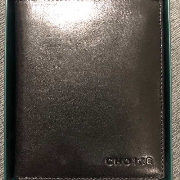 GENUINE LEATHER WALLET - Picture 5 of 16